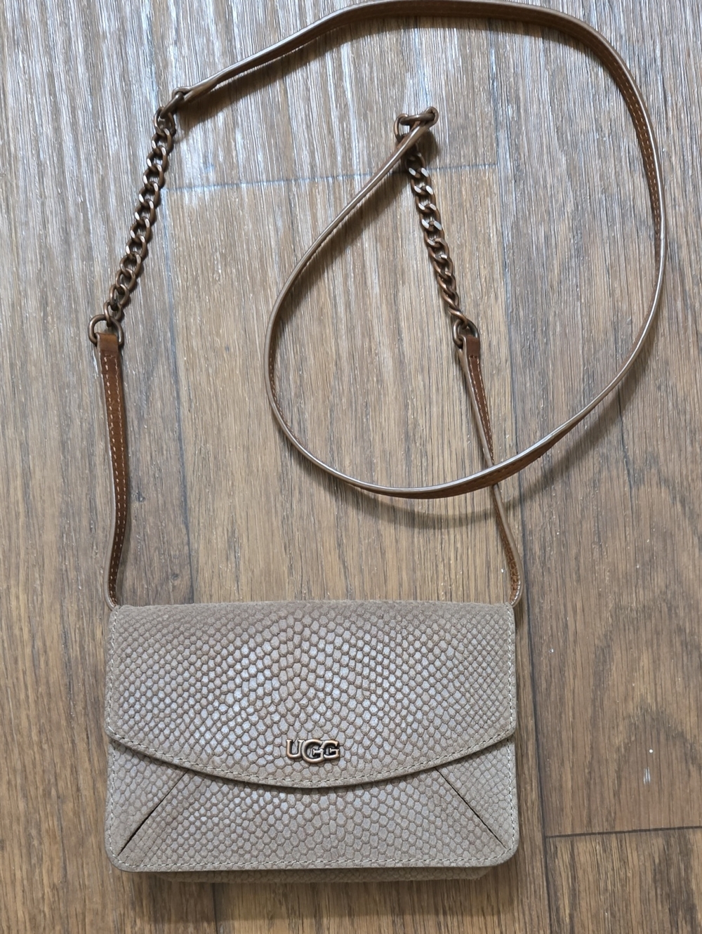 UGG Taupe Textured Crossbody with Chain Strap/ Mini Bag